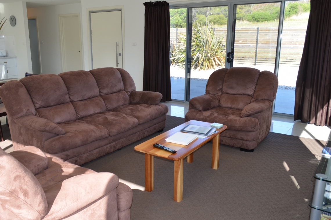 Coles Bay Accommodation - Freycinet Rentals - Hazards View Units