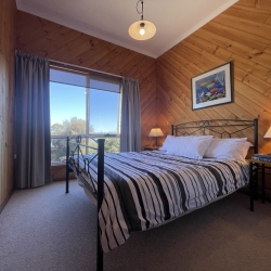Coles Bay Holiday Accommodation - Freycinet Rentals - Freycinet Panorama